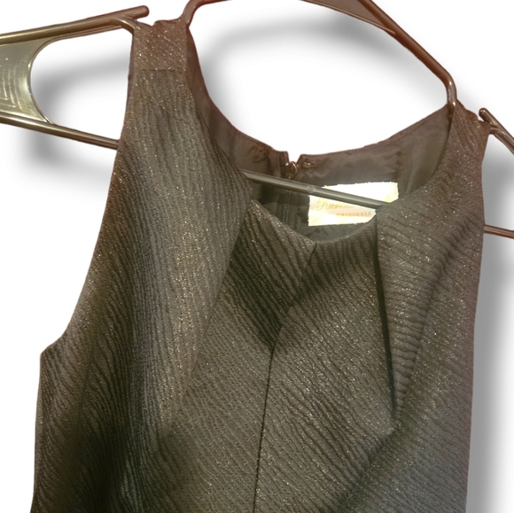 Classic vintage Black Midi dress. Size 8. - Picture 4 of 13